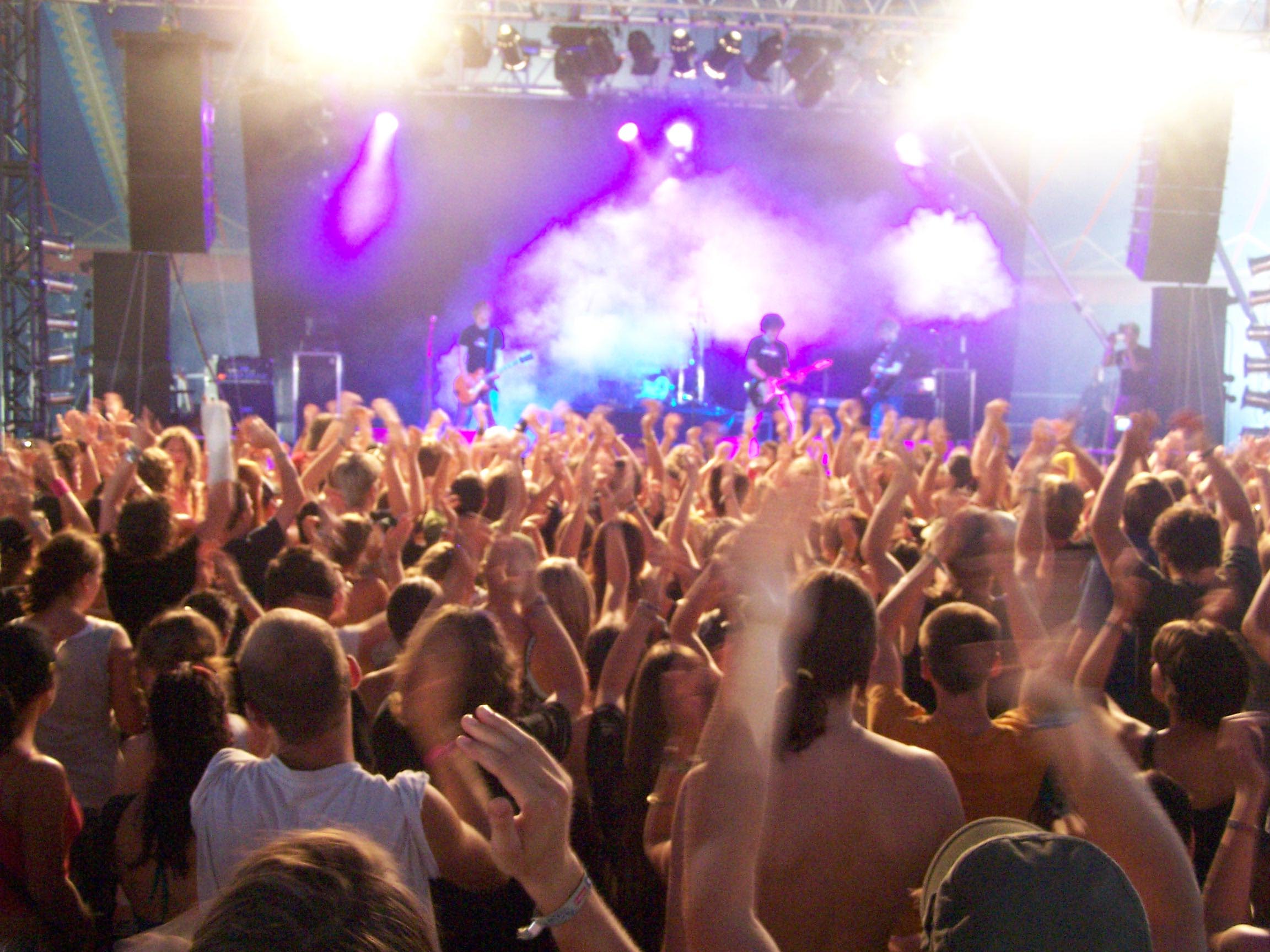 Lazuright performing on stage at Southside festival, 2006